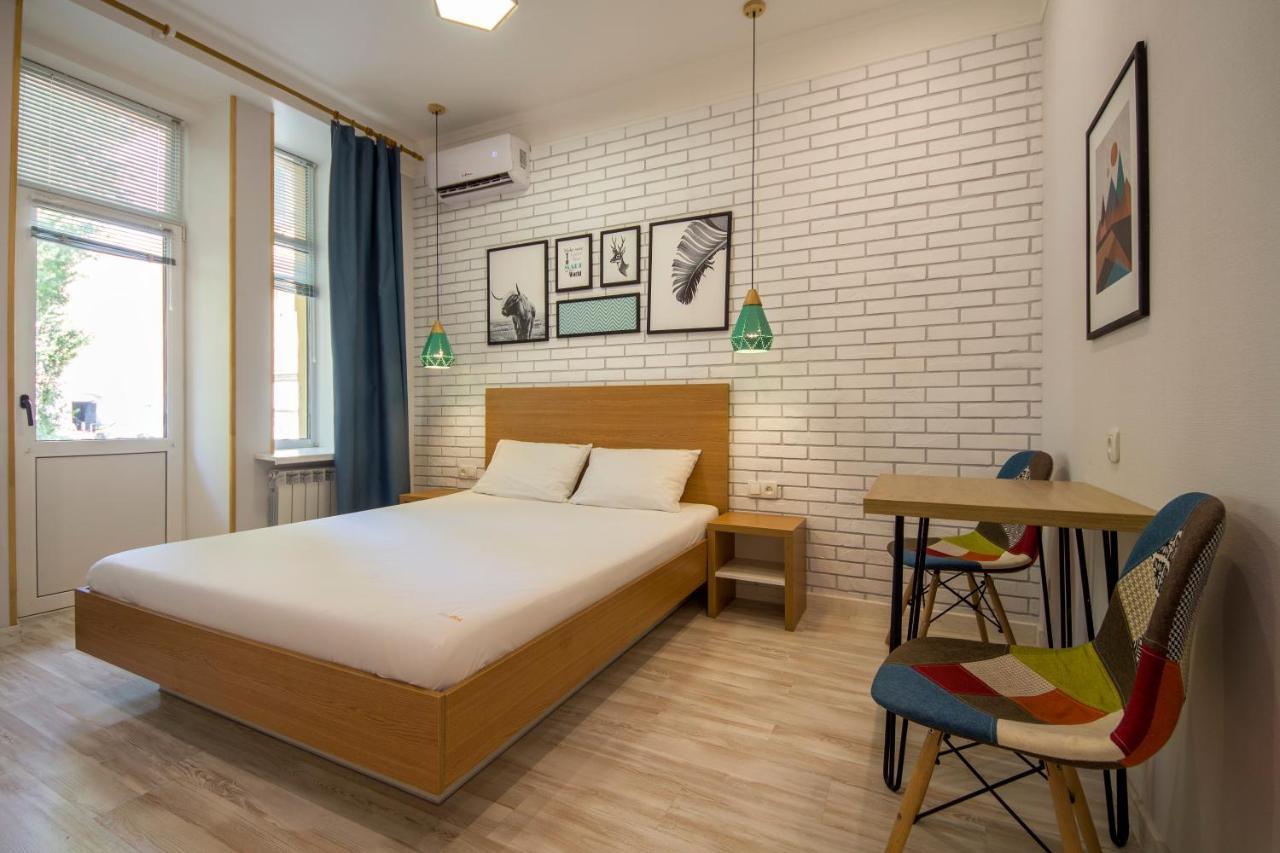 Design Apartments On Velyka Vasylkivska 42 Kyjev Exteriér fotografie