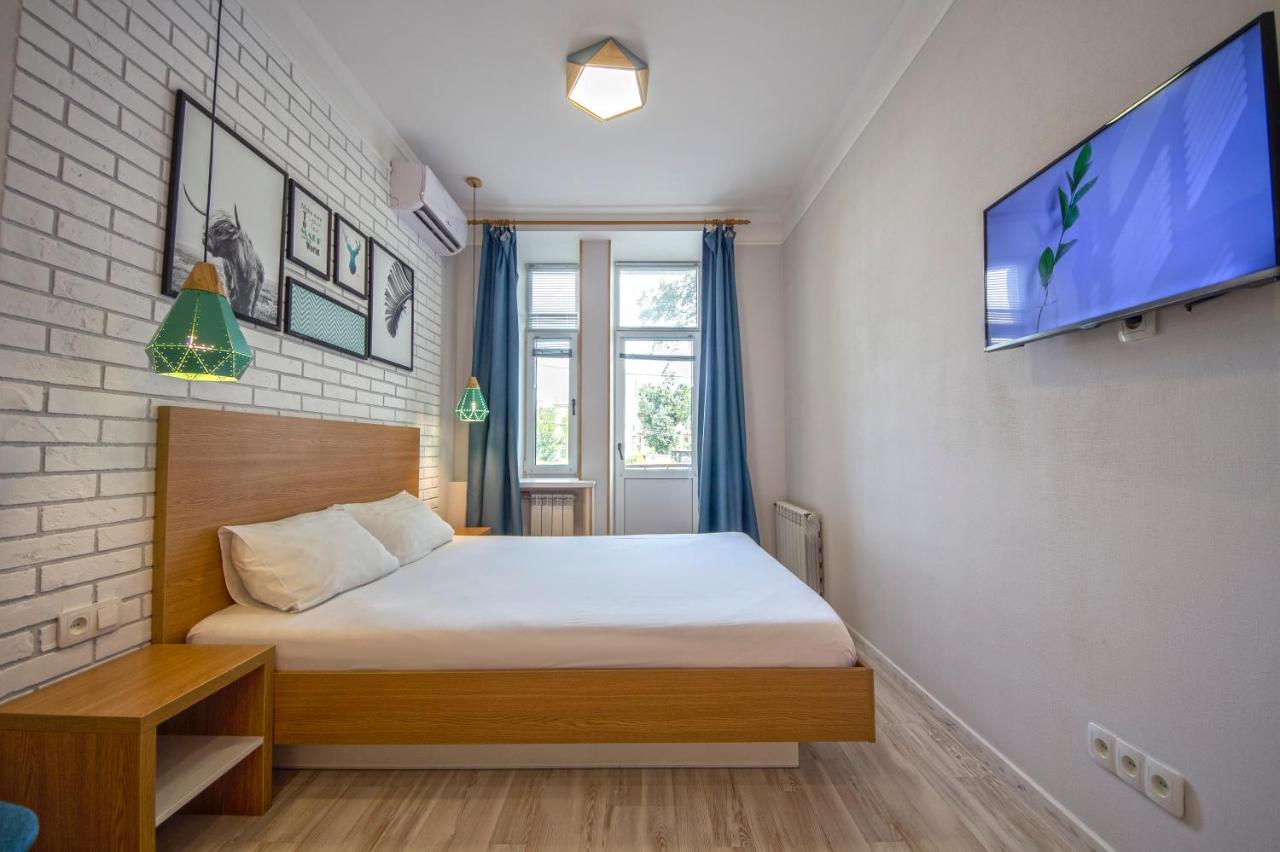 Design Apartments On Velyka Vasylkivska 42 Kyjev Exteriér fotografie